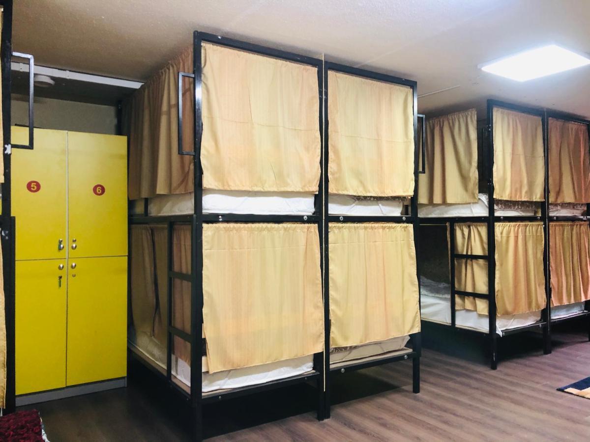 Sweet Home Hostel Bishkek Ngoại thất bức ảnh