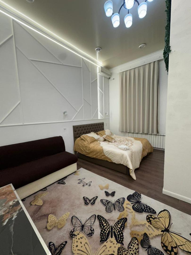 Sweet Home Hostel Bishkek Ngoại thất bức ảnh