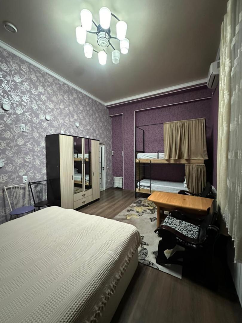 Sweet Home Hostel Bishkek Ngoại thất bức ảnh