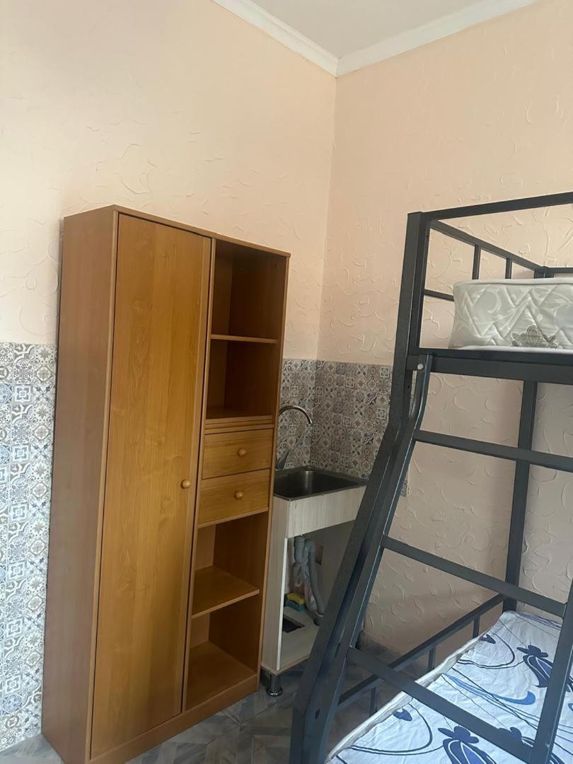Sweet Home Hostel Bishkek Phòng bức ảnh